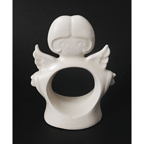 Set of 4 White Glazed Ceramic Christmas Angel Napkin Rings - Picture 2 of 5